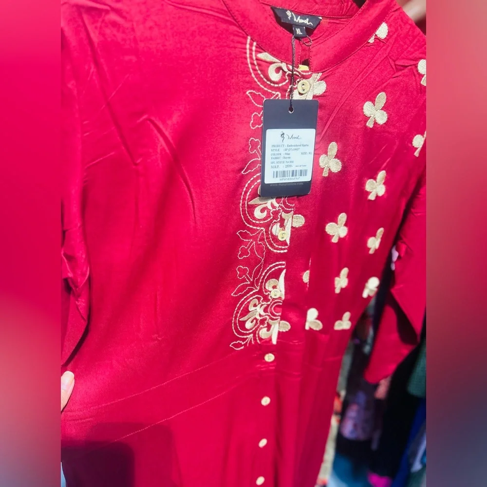 Embroidery kurta wine- colour Reyon - Picture 6 of 11